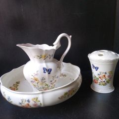 Ainsley Cottage Garden Vanity Set
