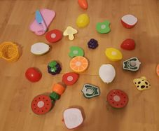 Educational Toys Matching Fruits and Vegetables