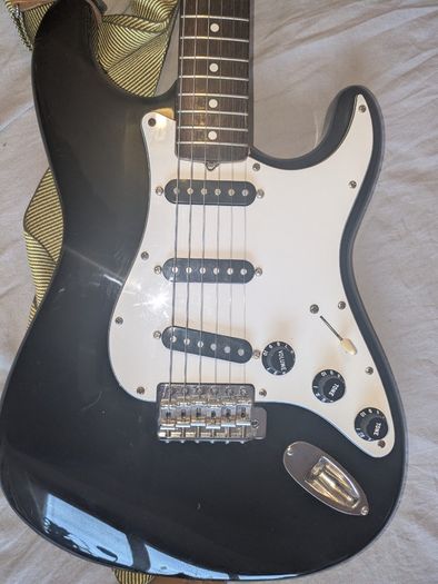 MIJ Fujigen Squier ST-362 Strat w/Bare Knuckle pickups