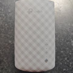 TP-Link RE220 AC750 Wi-Fi Range Extender / Access Point