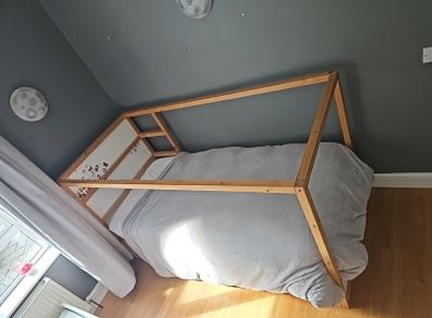 Ikea KURA Reversible bed