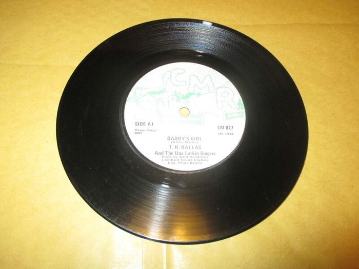 T.r. Dallas Daddys Girl 1981 Irish Pressing 45