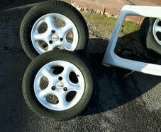 3 stud wheels