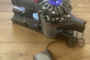 Dyson V7 V8  Charger  Station  And Wal Support