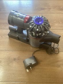 Dyson V7 V8  Charger  Station  And Wal Support