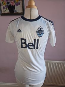 2015/16 Vancouver Whitecaps FC Home Jersey - Small size
