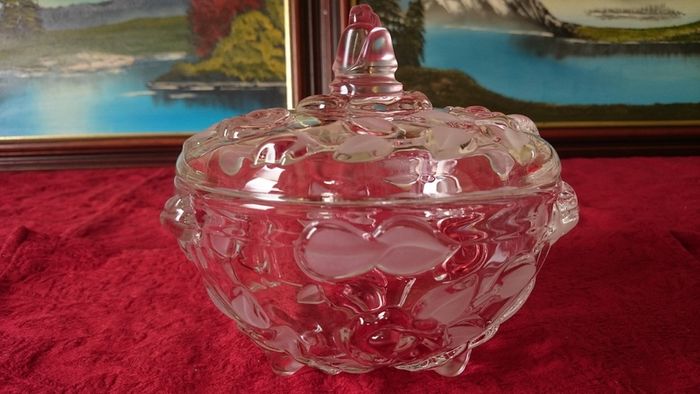 New In Box Waltherglas Germany Natascha Pattern Art Deco Satin Rose Bowl With Lid Made In Germany