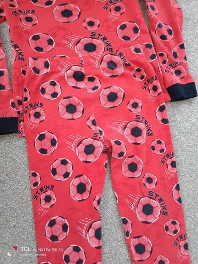 boy's pj. Age7