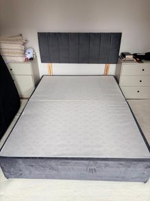 Bedframe - Like new