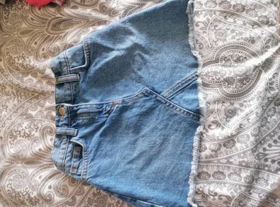 girls skirt