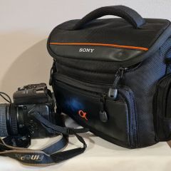 FinePix S9500 Digital camera with camera bag