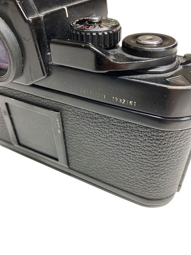 Nikon F3 HP 35mm Film SLR Camera Body Good Condition  Serial 1232151