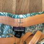 Patagonia baggies shorts (ladies M) brand new Image 4