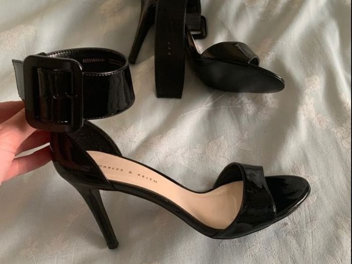 Charles and Keith stilettos Size 4