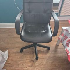 Desk chair