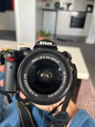 Nikon D5000 DSLR + Fujifilm FinePix 30x Zoom Camera