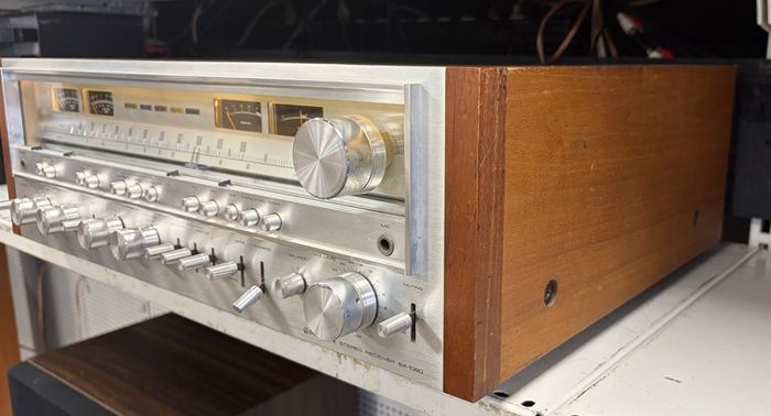 Pioneer Gold Legendary iconic SX-1080 from the Flagship series of the Giants 140w of Shere Awesomeness and  effortless sound jaw dropping fully serviced cleaned and professionally bench tested Stunning check prices for these this is cheap