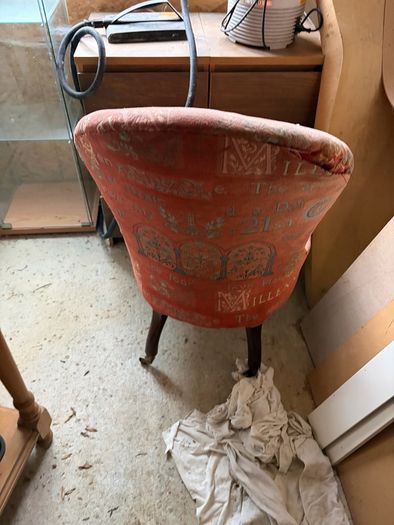 Chair Antique style