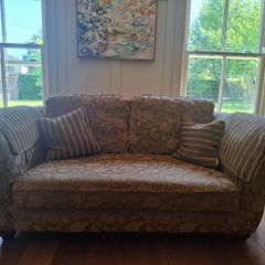 Sofa Finline 3 & 2 seater sofas.