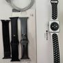 Apple watch series 3, 42 mm with accessories Image 2