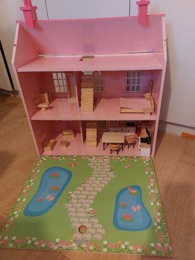 Dolls house