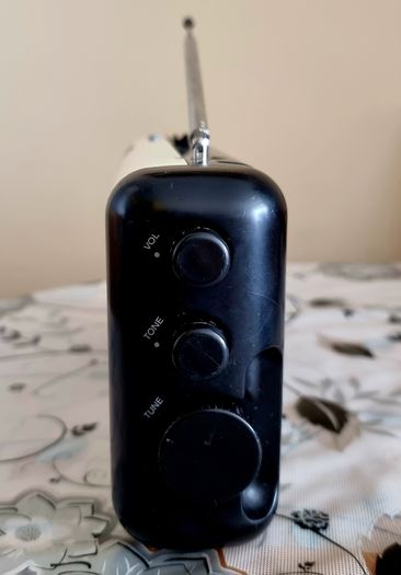 Sony radio ICF-860L, Used, in good working order.