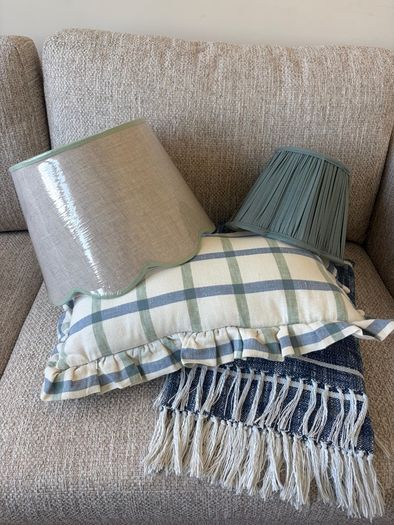 Pomax Navy & white Throw