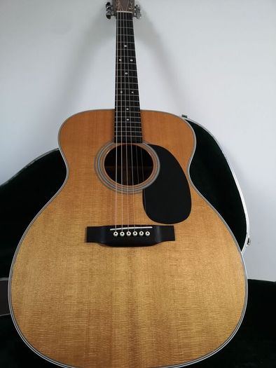 Martin 000-28