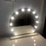 Vanity table Image 3