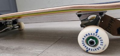 New Unused RRP150eur Complete Skateboard POGO3012 Racer 1993 8.125