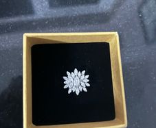 Diamond ring
