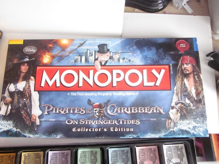 Monopoly Pirates of the Caribbean Board  Game