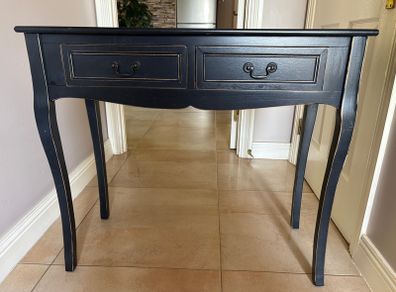 Black Console