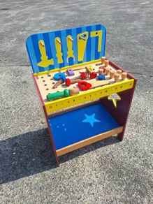 Childs work bench toy see dimensions