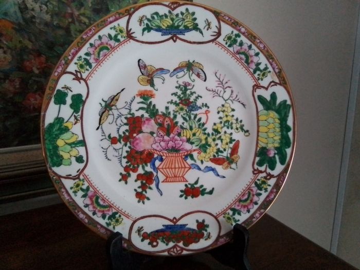 Hand Painted Chinese Plate