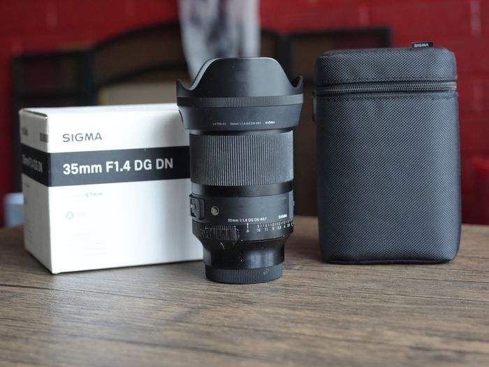 Sigma 35mm F1.4 DG DN Art Sony FE Mount Lens (Read Description)