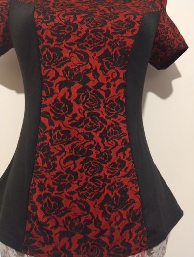 Beautiful Top, New With Tags