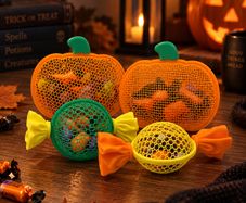 Halloween Pumpkin & Candy Treat Holders Set 3/9euro or 6/15euro