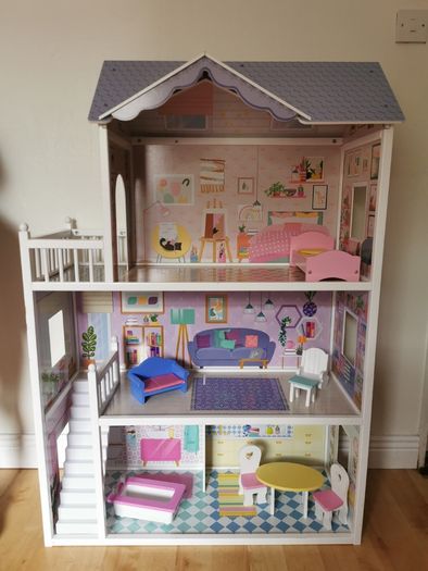 Large Dollhouse