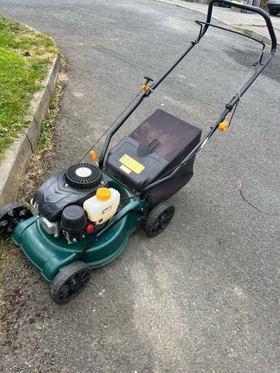 Lawnmower