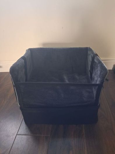 Dog seat for car