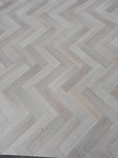 New Lino Flooring