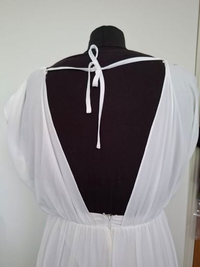 Beautiful Dress Debs / Bridal