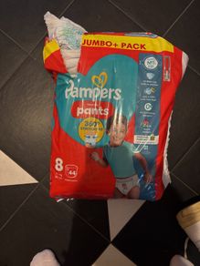 Pamper nappies size 8