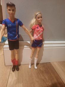 barbie dolls football theme