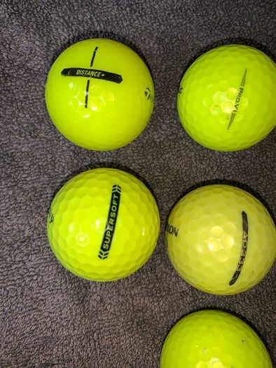 High Grade Yellow golf balls (7)