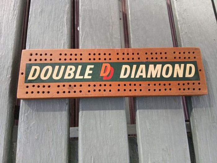 Double Diamond cribbage board