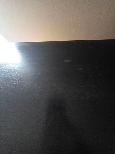 Ikea Malm 4 drawer chest of drawers.