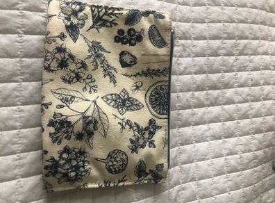 make up bag