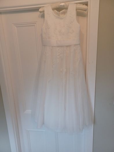 Beautiful John Rocha Girls dress suitable for communion/party/ flowergirl